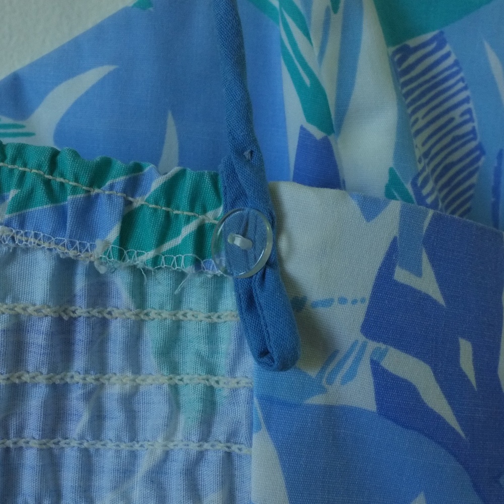 vintage floral playsuit | 1970s Sea Waves romper - Picture 14 of 16